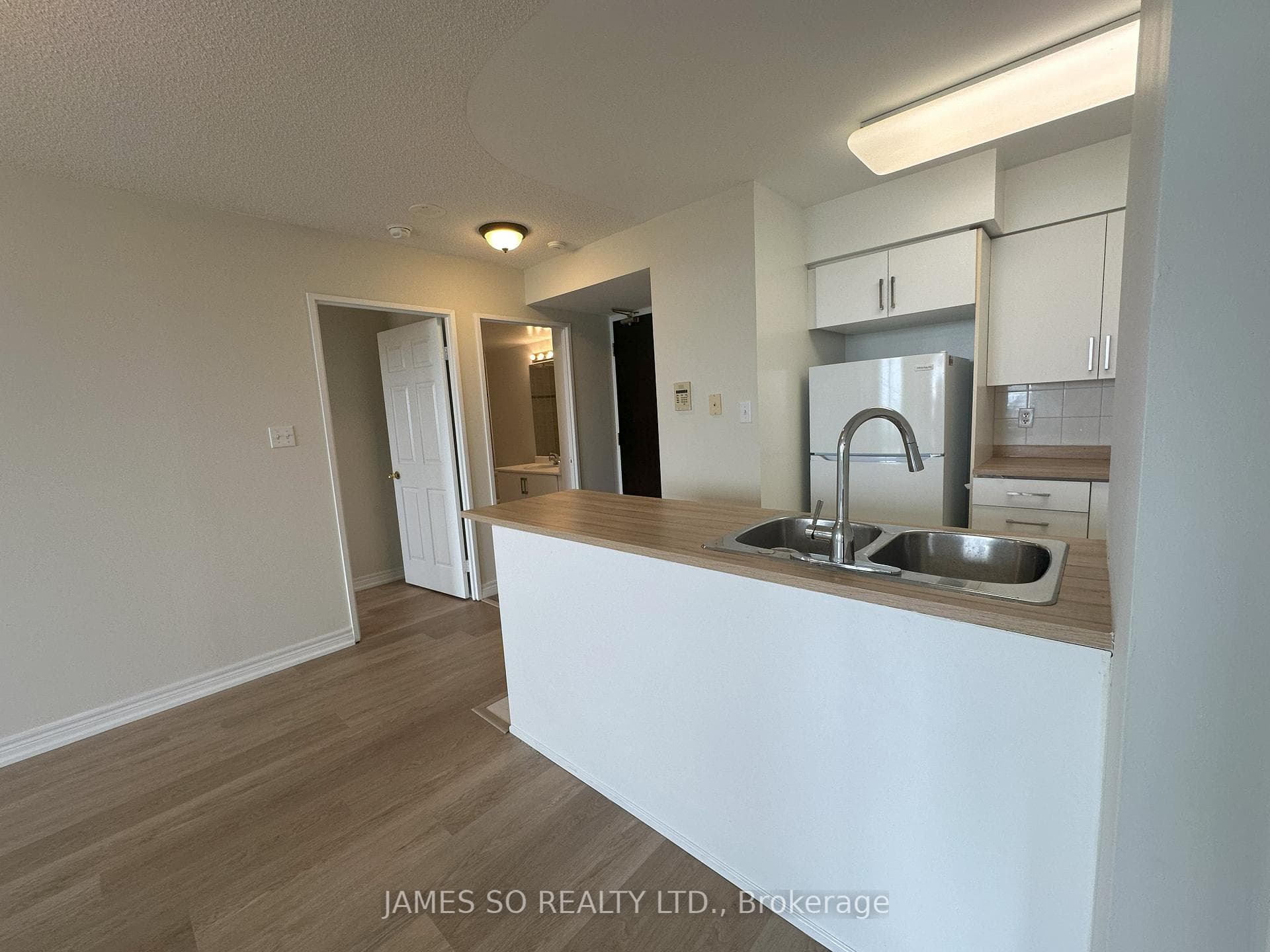 28 Empress Avenue Unit 2107 photo 6