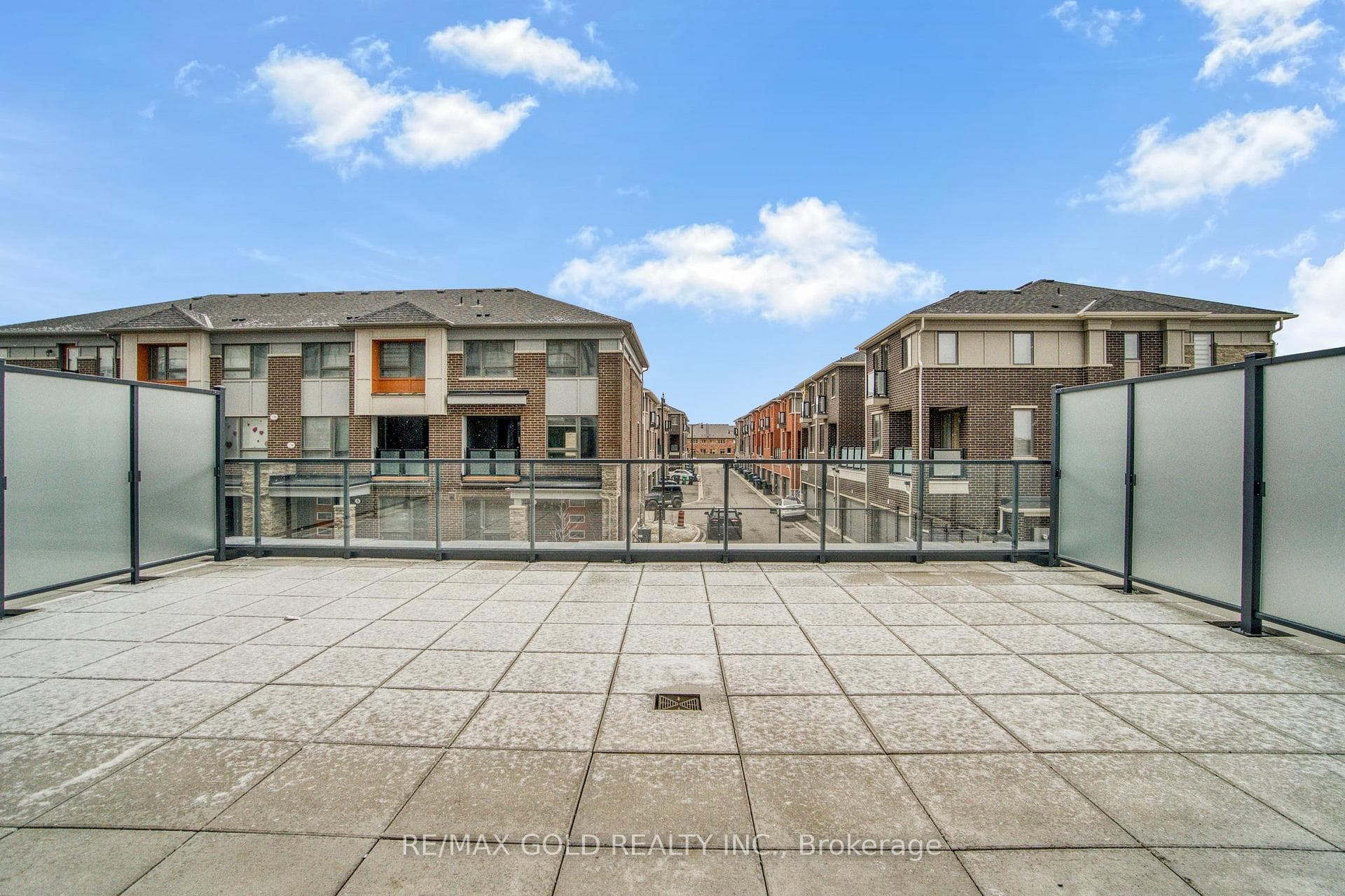 225 Veterans Drive Unit 201 photo 25