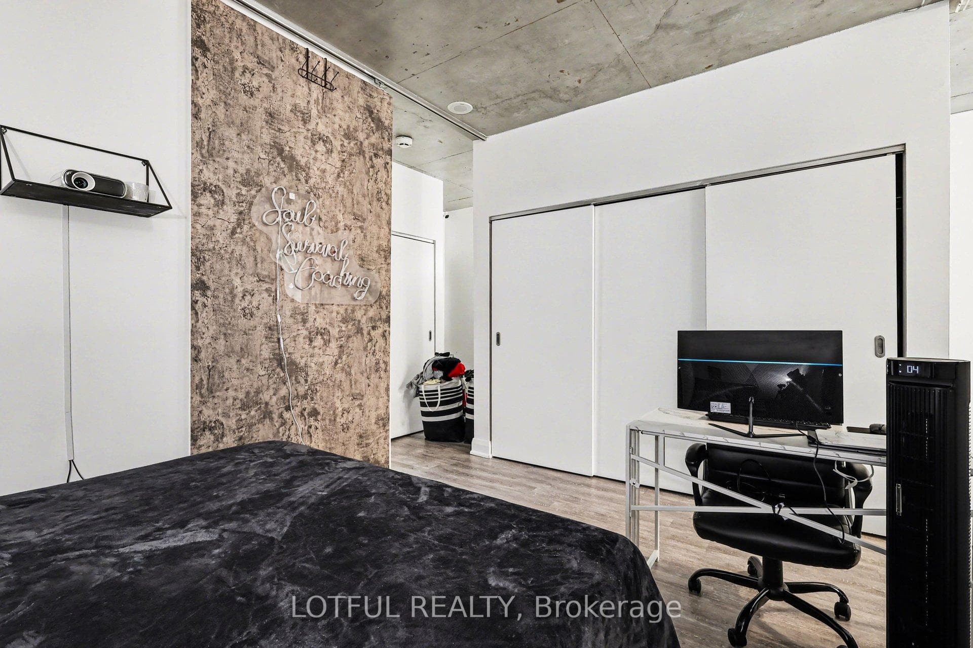 383 Cumberland Street Unit 201 photo 18