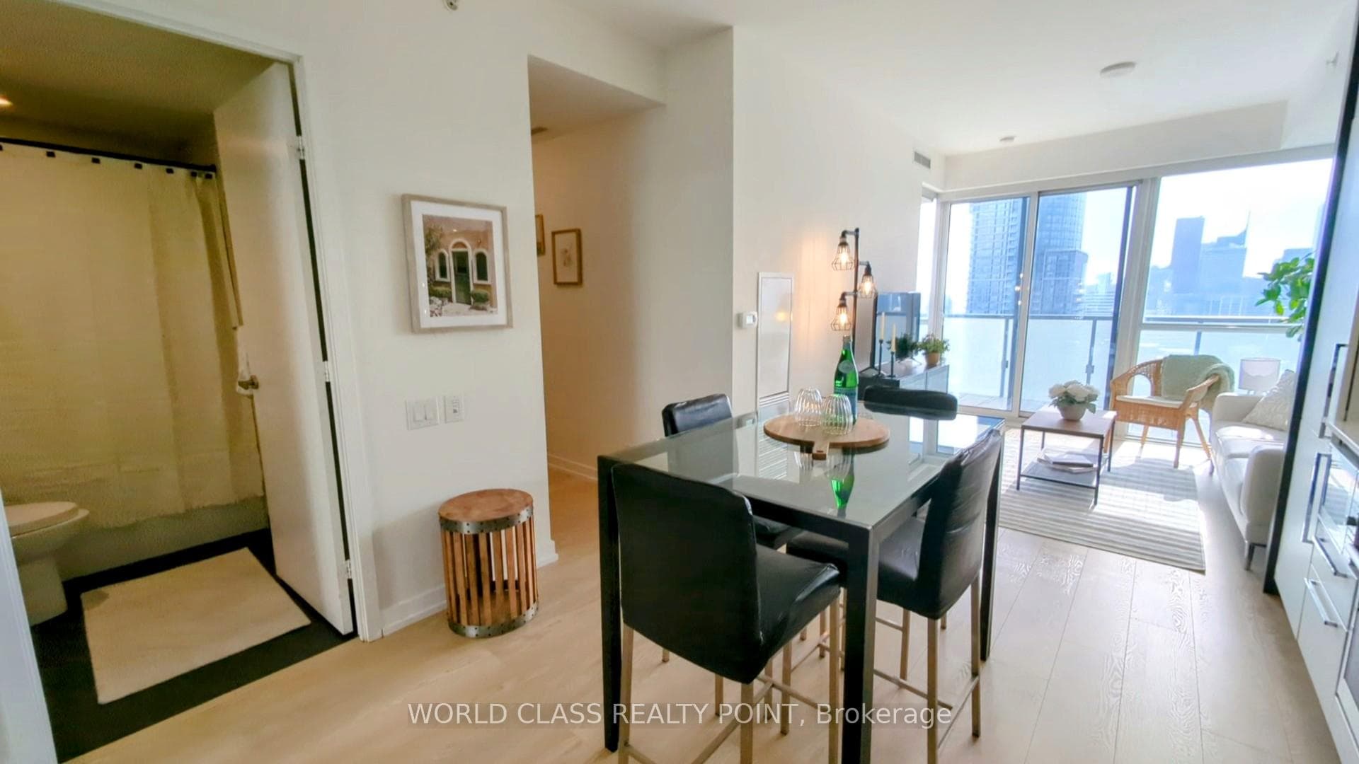 15 Grenville Street Unit 4302 photo 6