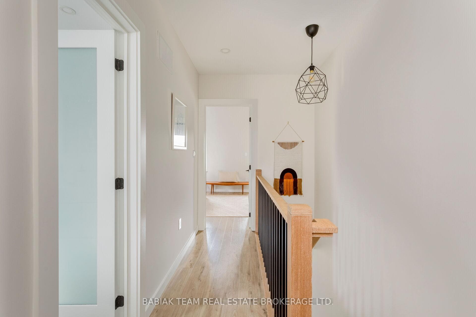497 Keele Street photo 30