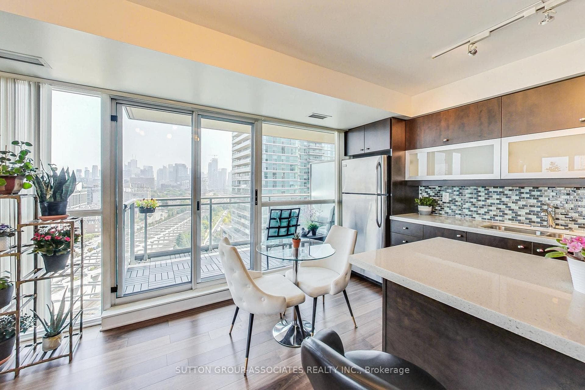 100 Western Battery Road Unit 1209 photo 8