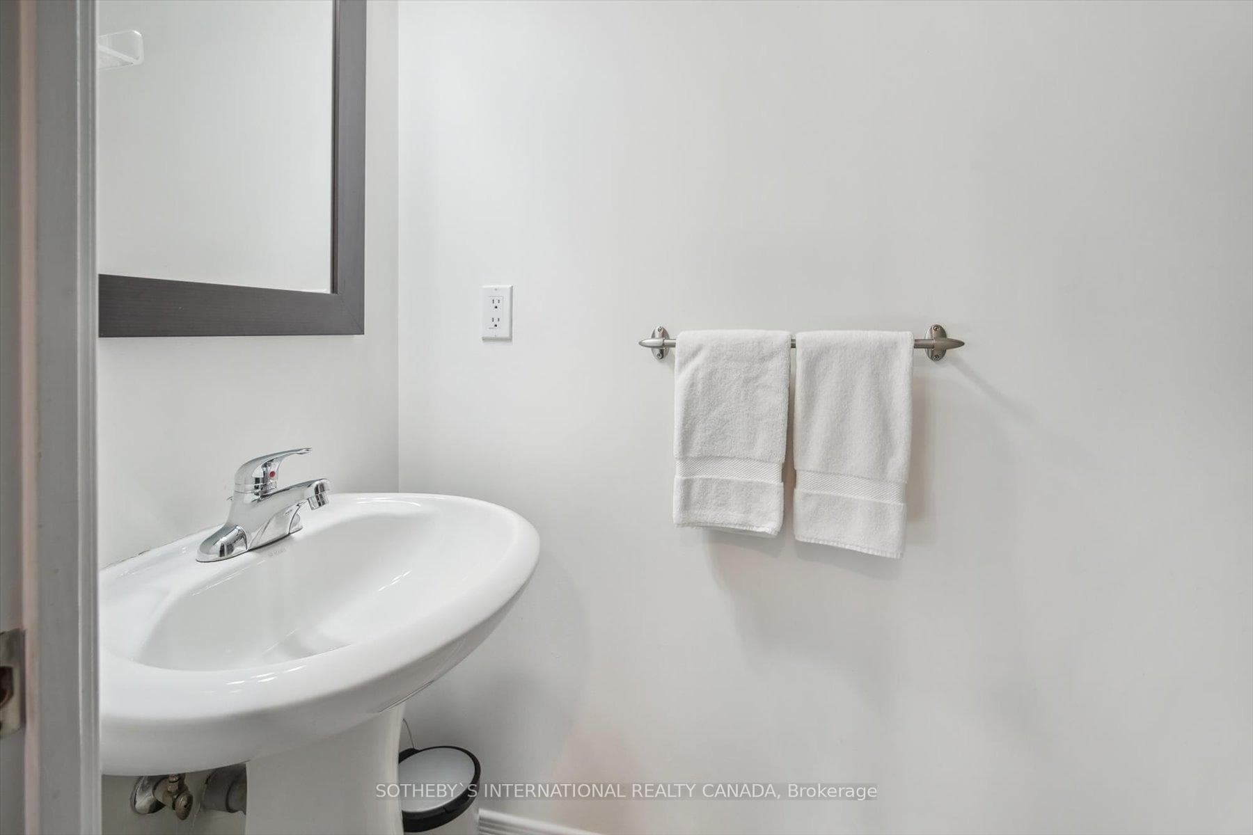 20 Elsie Lane Unit 224 photo 8