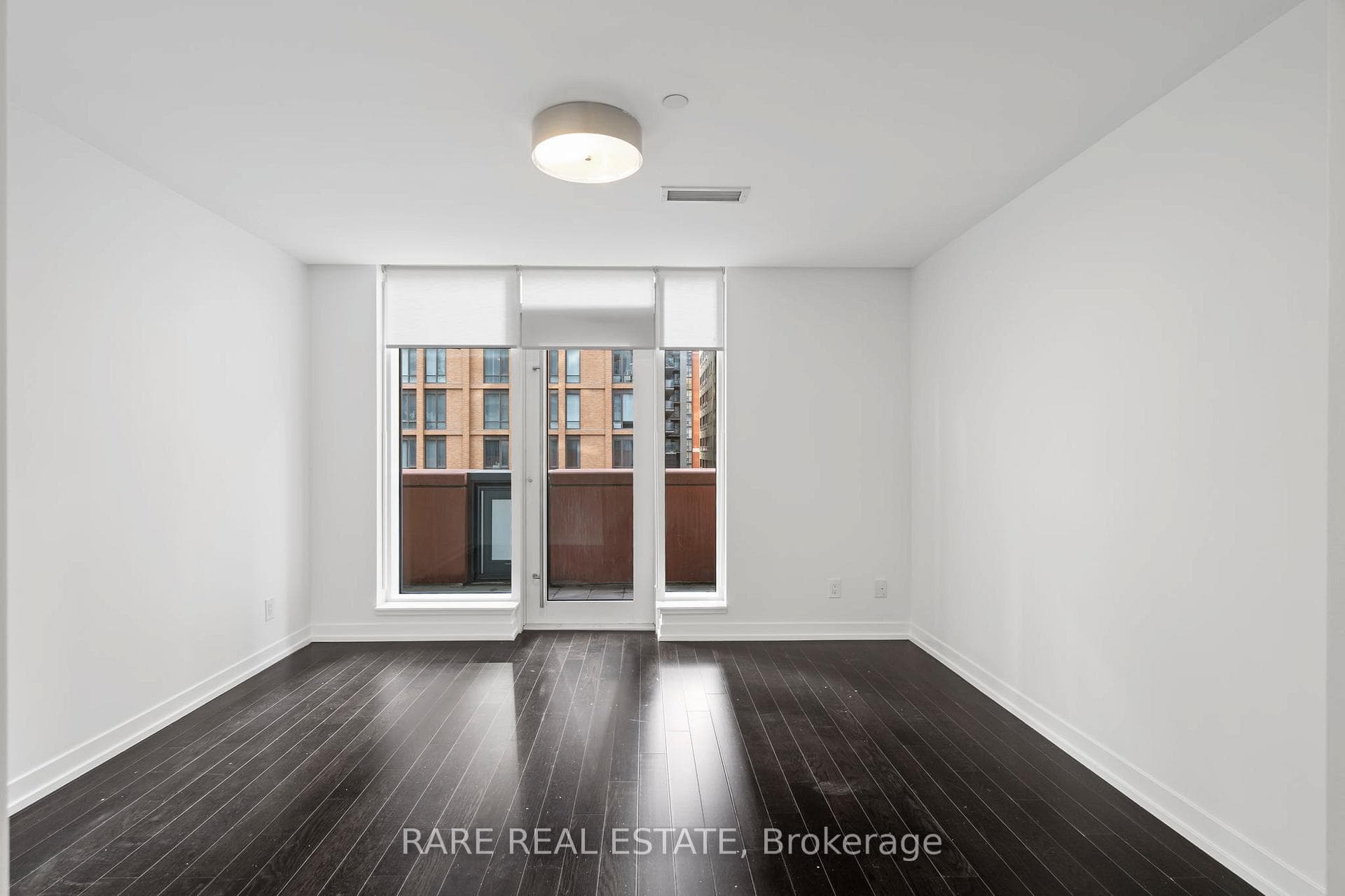 21 Widmer Street Unit 621 photo 14