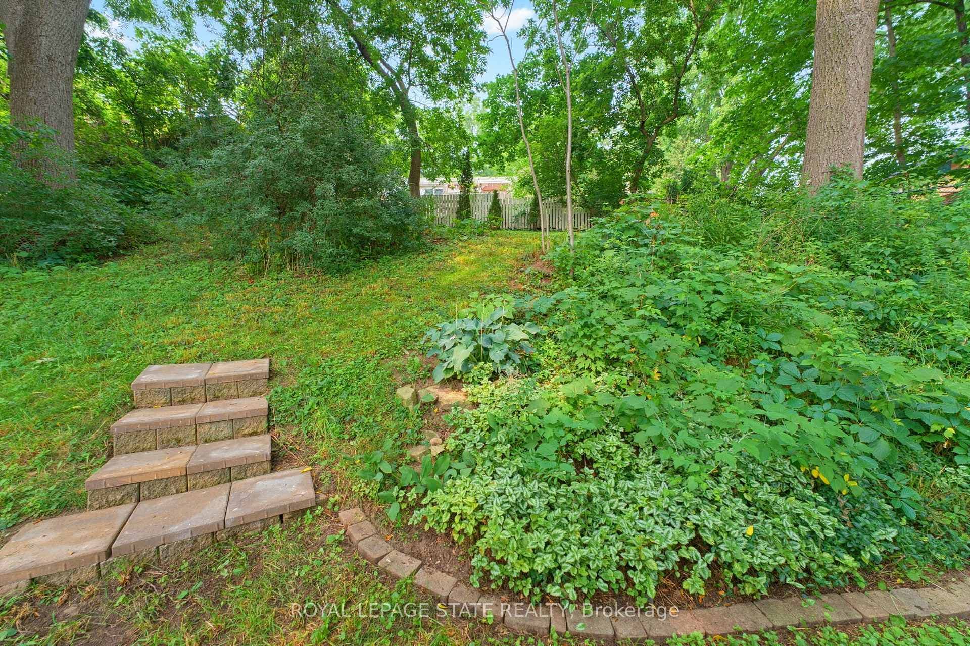 109 Victoria Street photo 39