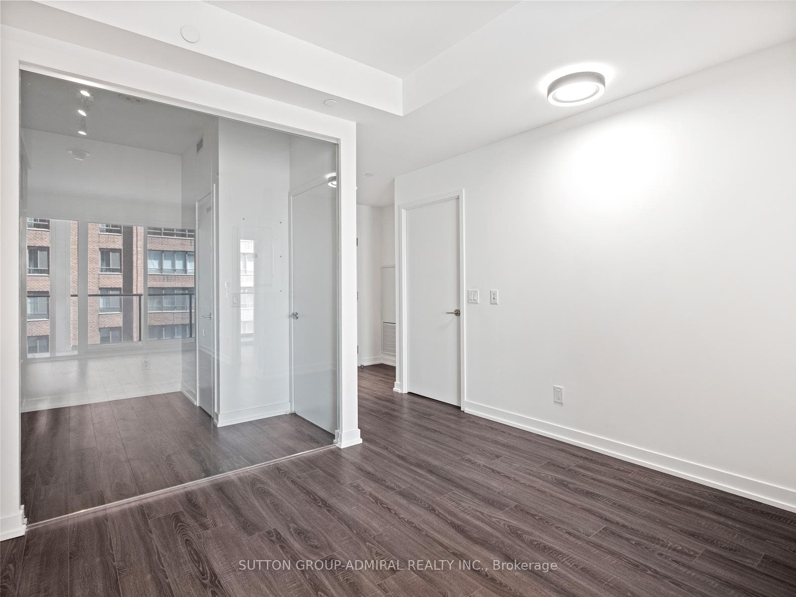 20 Edward Street Unit 1412 photo 5