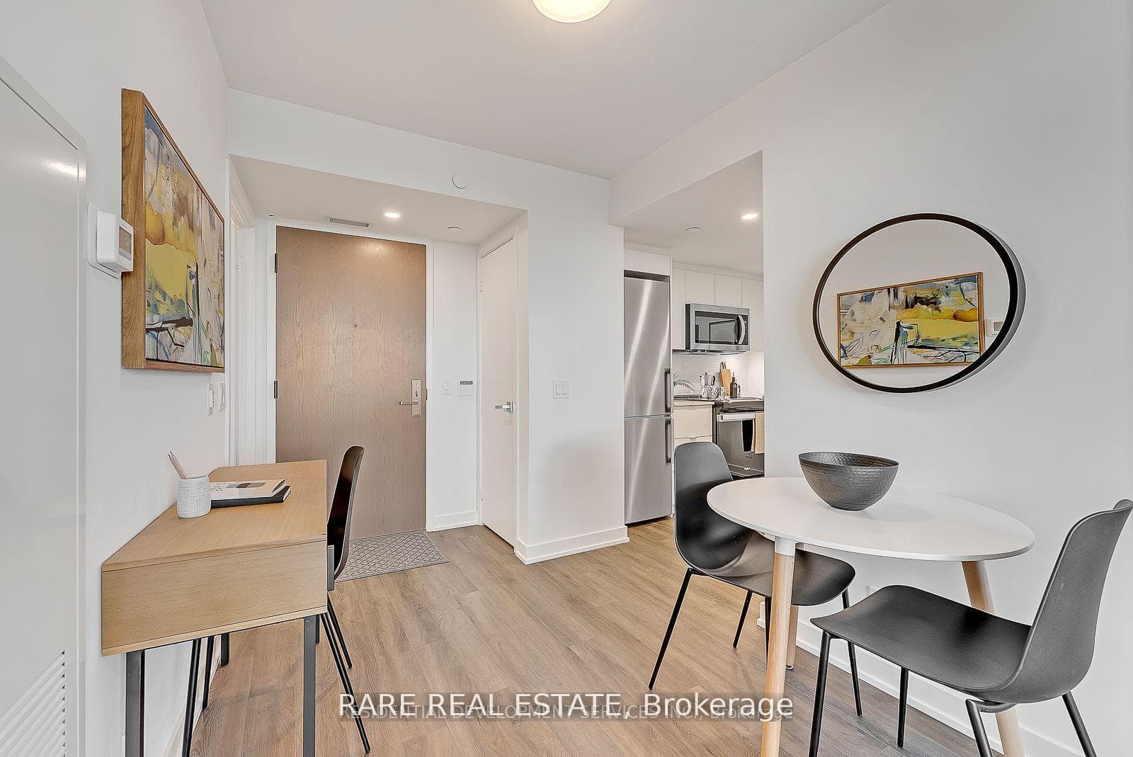 30 Tretti Way Unit 318 photo 5