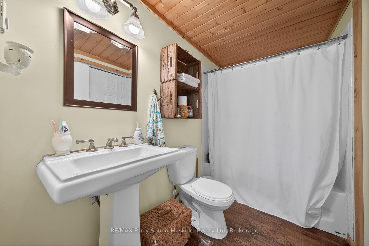 130 Healey Lake Water N/A photo 31