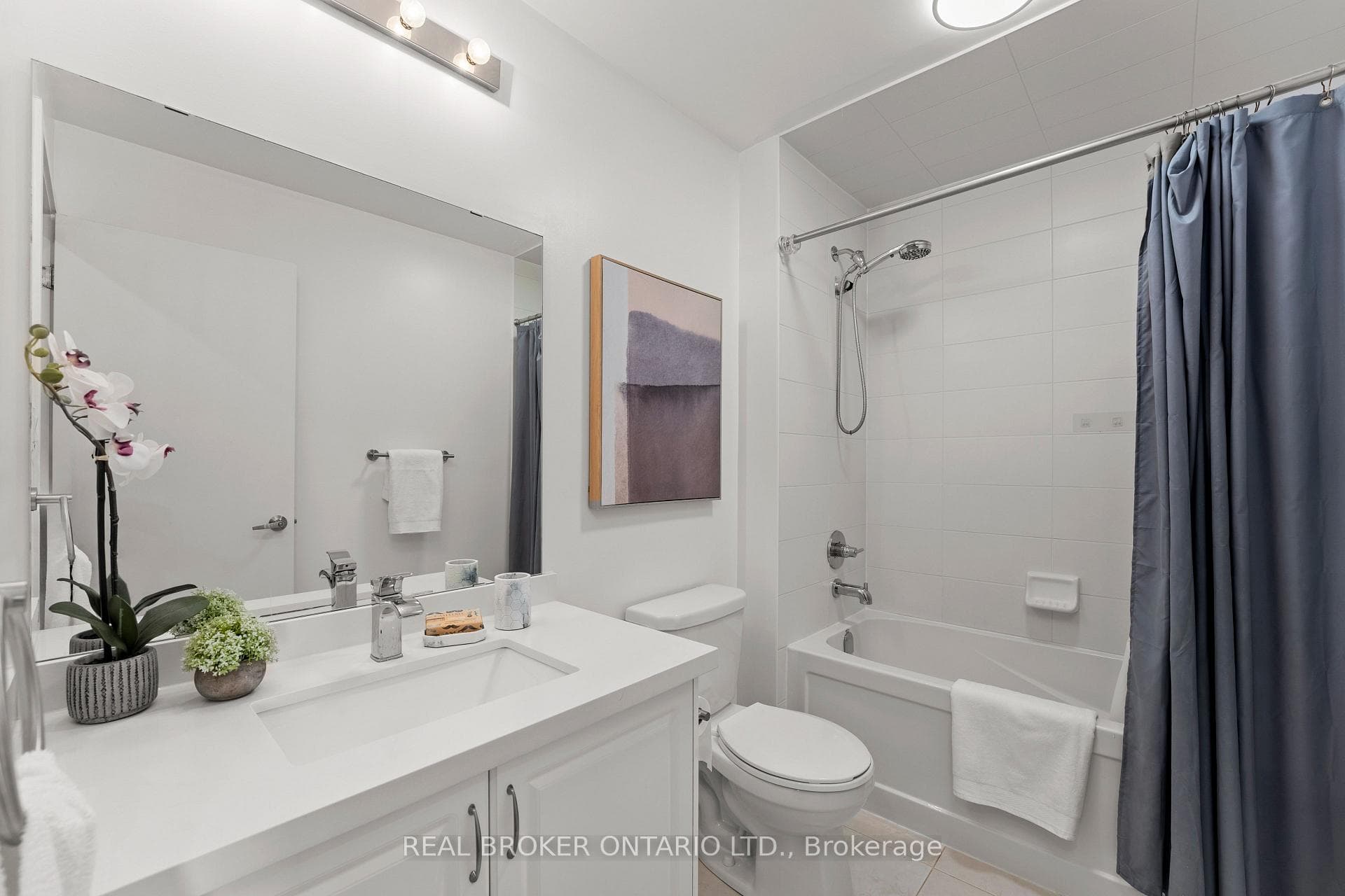 1230 Wellington Street photo 19