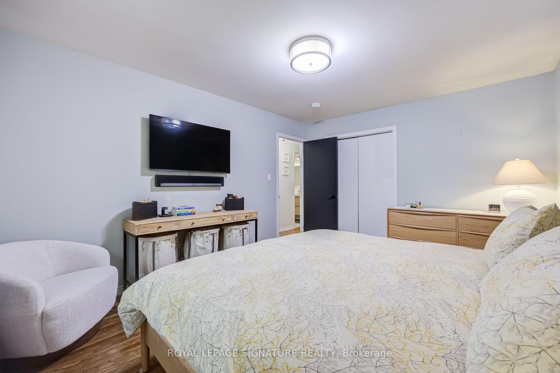 Primary Bedroom Upper