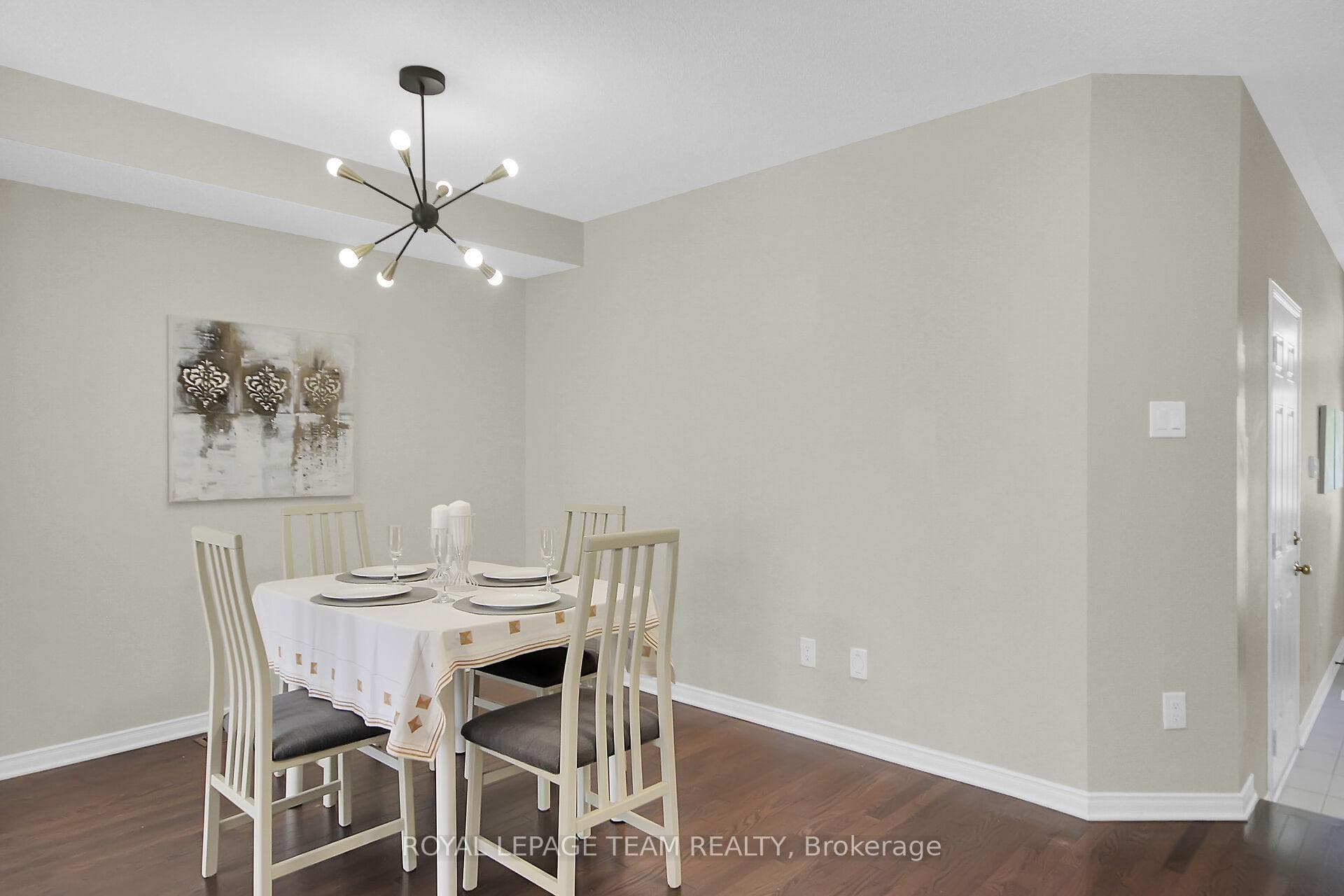 1464 Carronbridge Circle photo 9