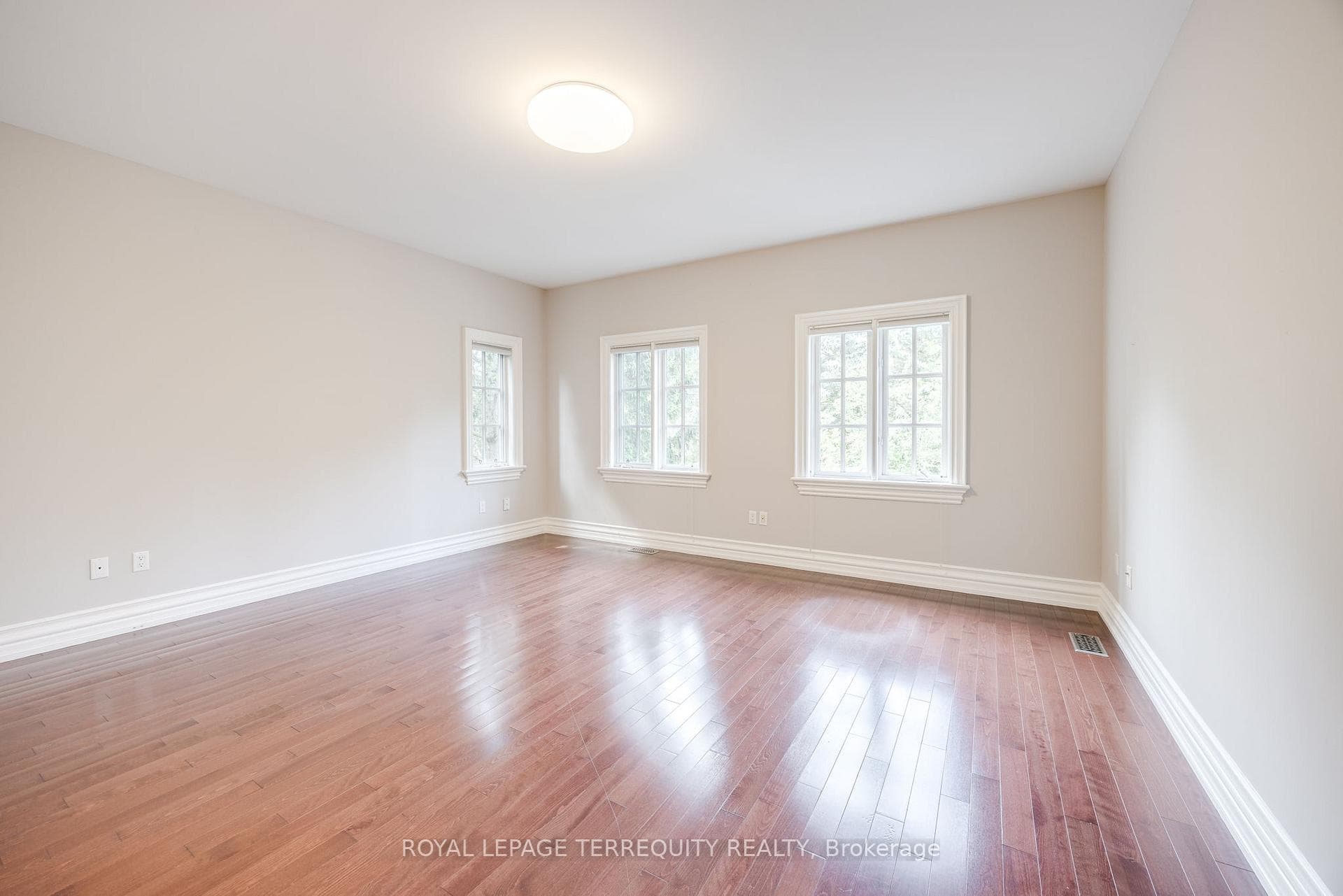 88 Bel Air Drive photo 28