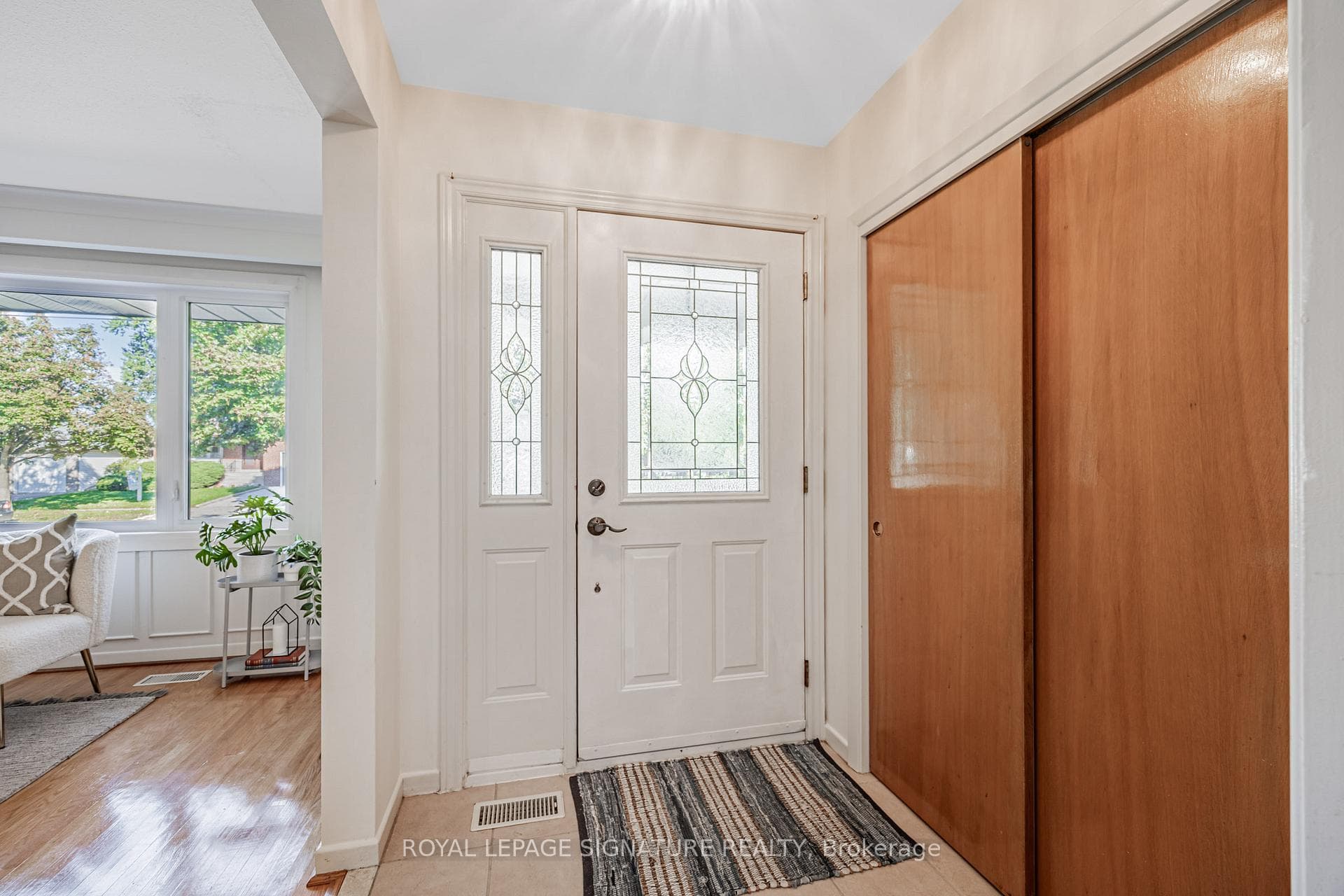 28 Sedgemount Drive photo 2