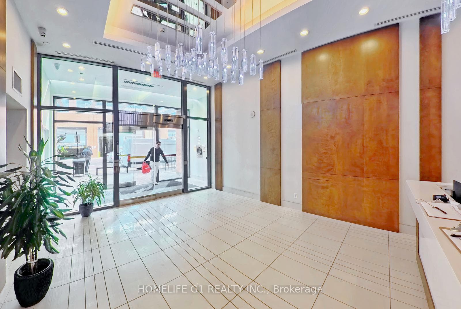 2212 Lakeshore Boulevard Unit 3308 photo 5