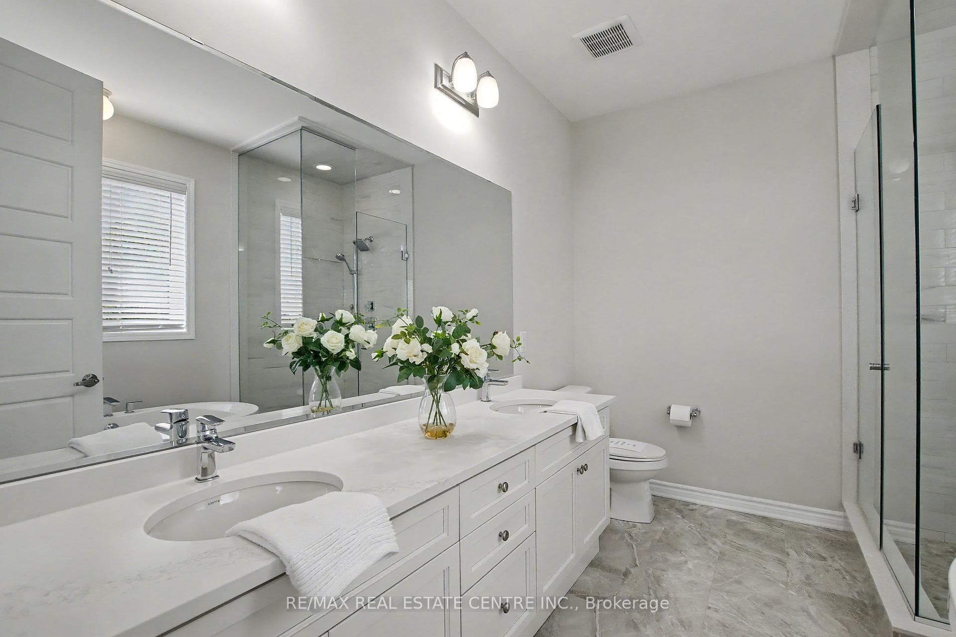 573 Juneberry Court photo 32