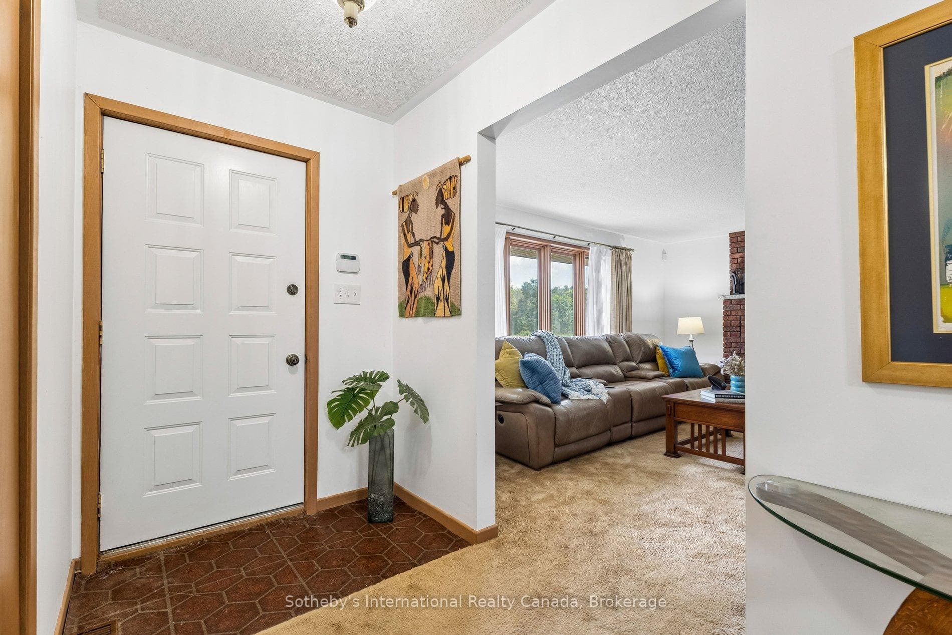 938400 Airport Road photo 13