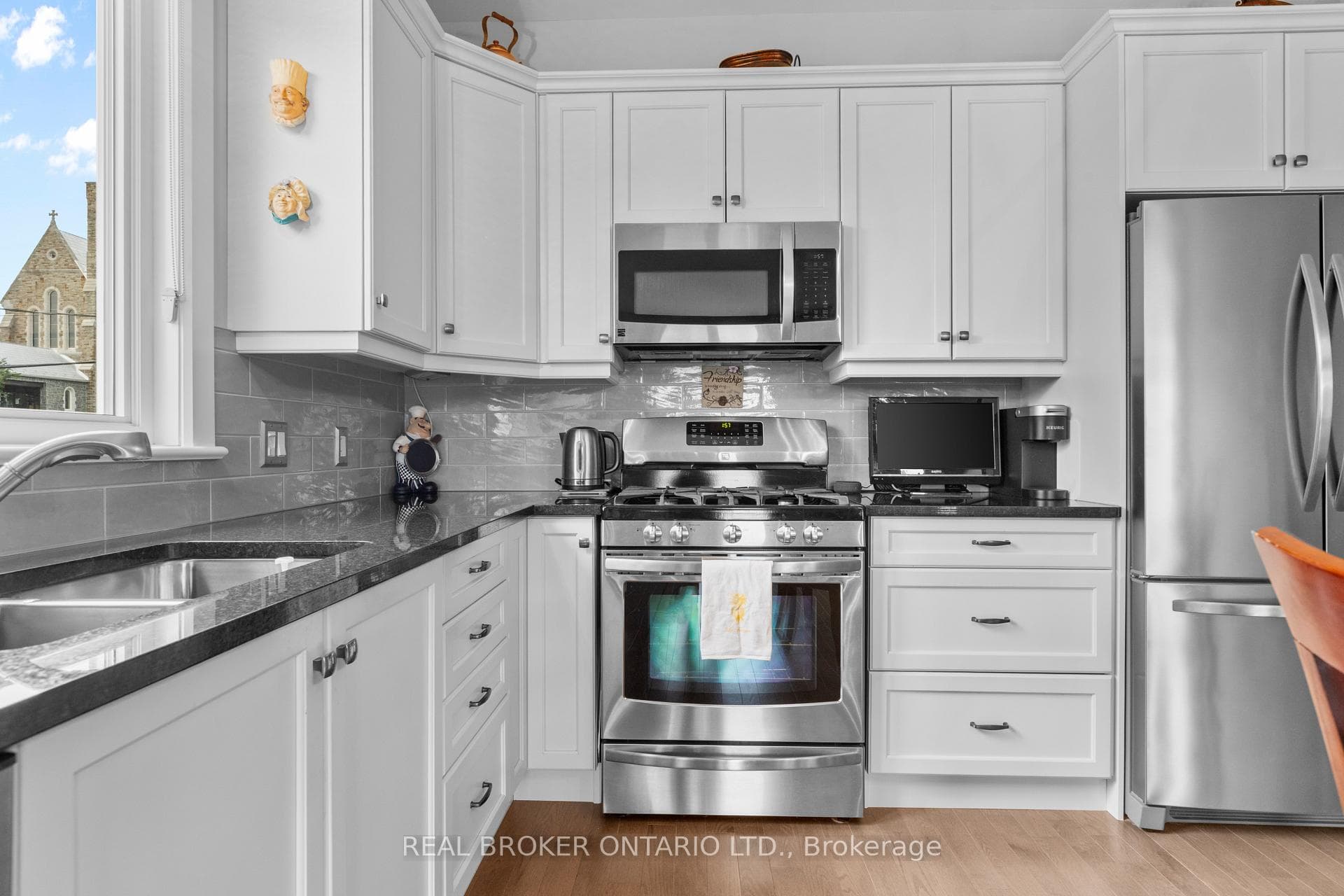 Quartz Counters