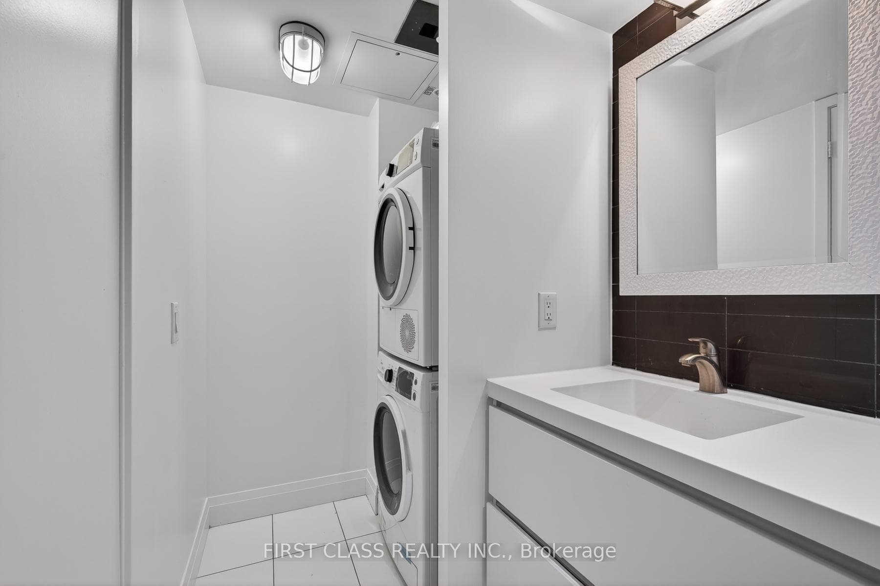85 Queens Wharf Road Unit 1212 photo 19