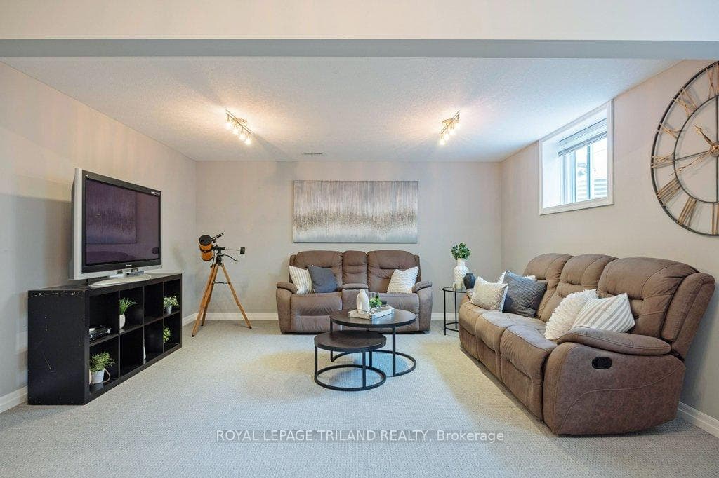 222 Peach Tree Boulevard photo 30