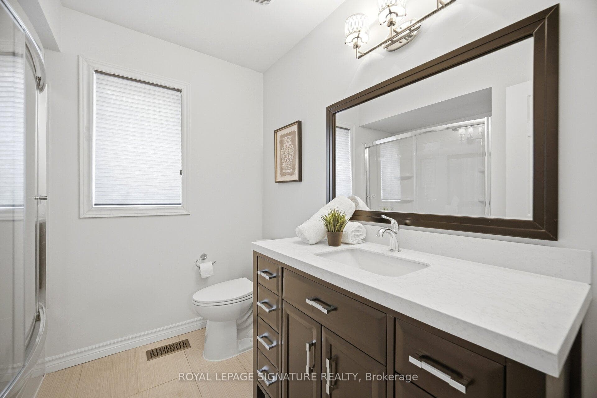 901 Knotty Pine Grove photo 33