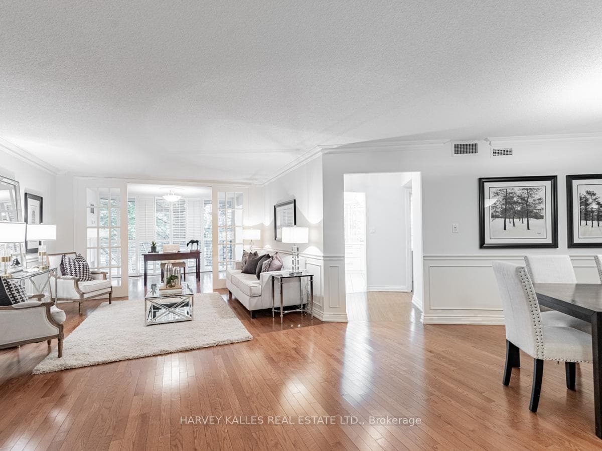 3181 Bayview Avenue Unit 109 photo 16