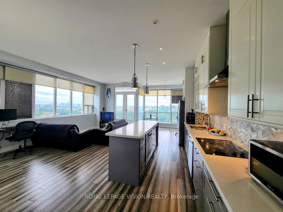 797 Don Mills Road Unit 1402 photo 7