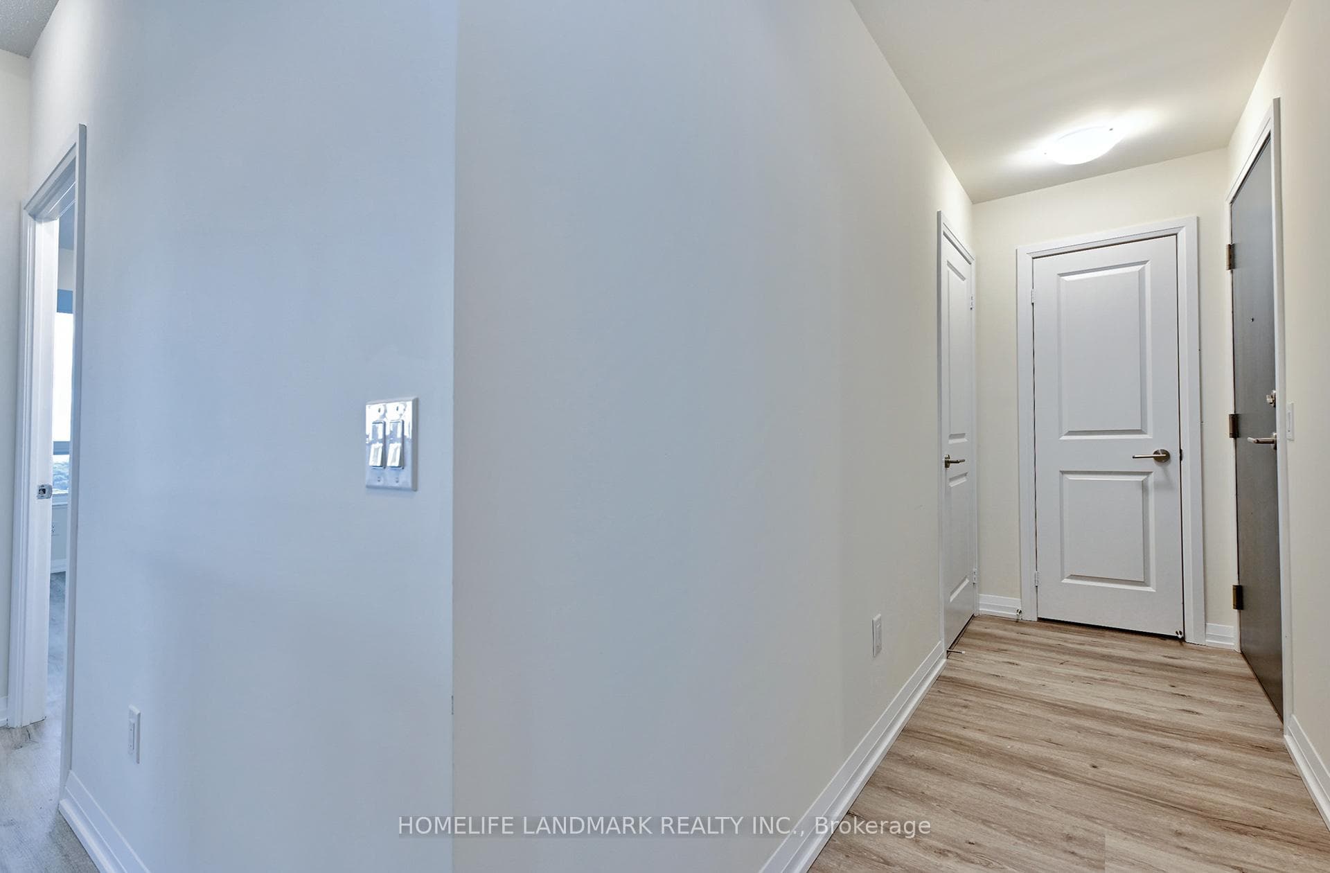3270 Sheppard Avenue Unit 2029 photo 2