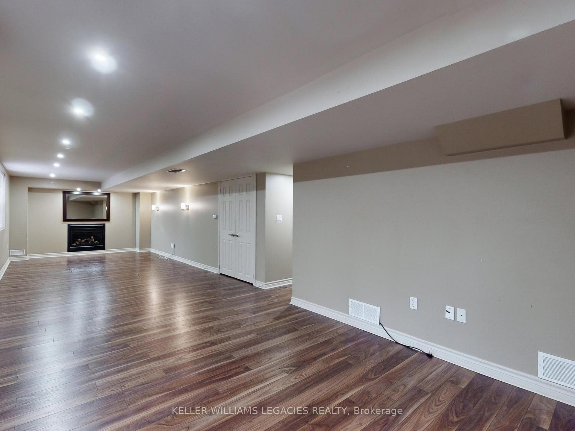 2467 Pebblestone Court photo 29