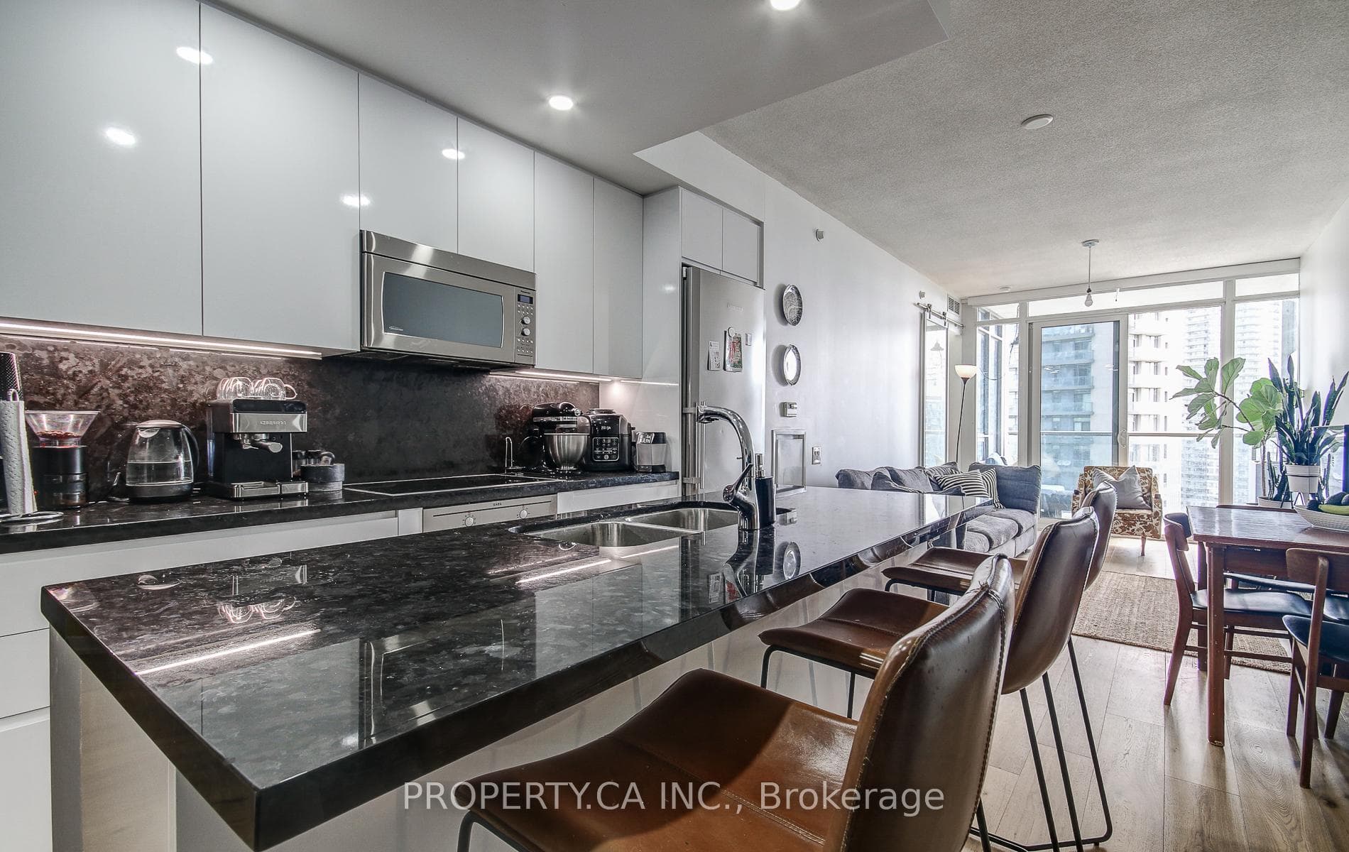 88 Park Lawn Road Unit 2607 photo 8