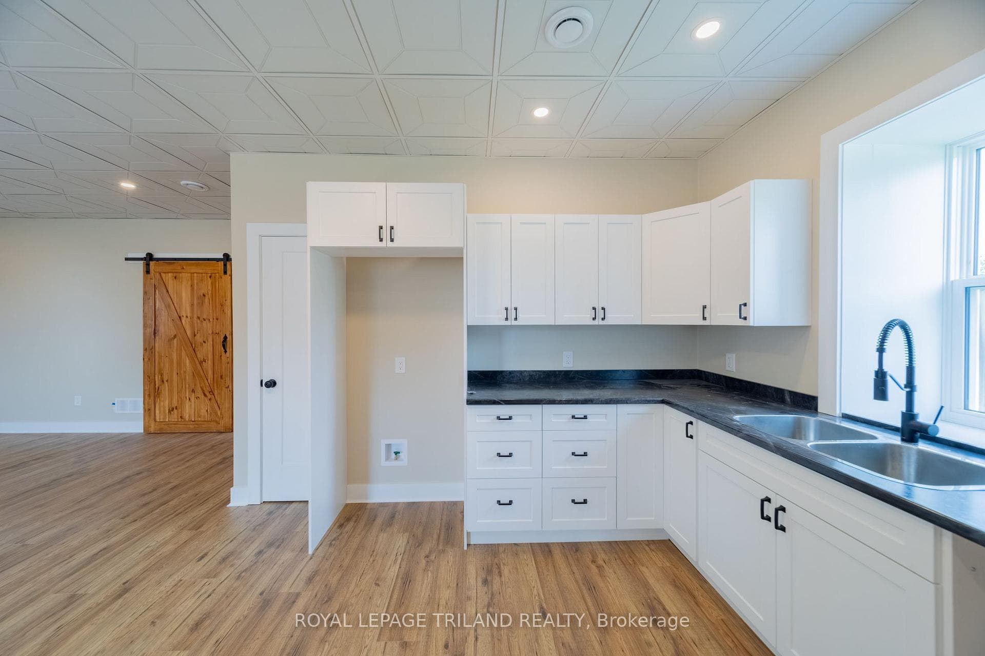 27775 Kerwood Road photo 20