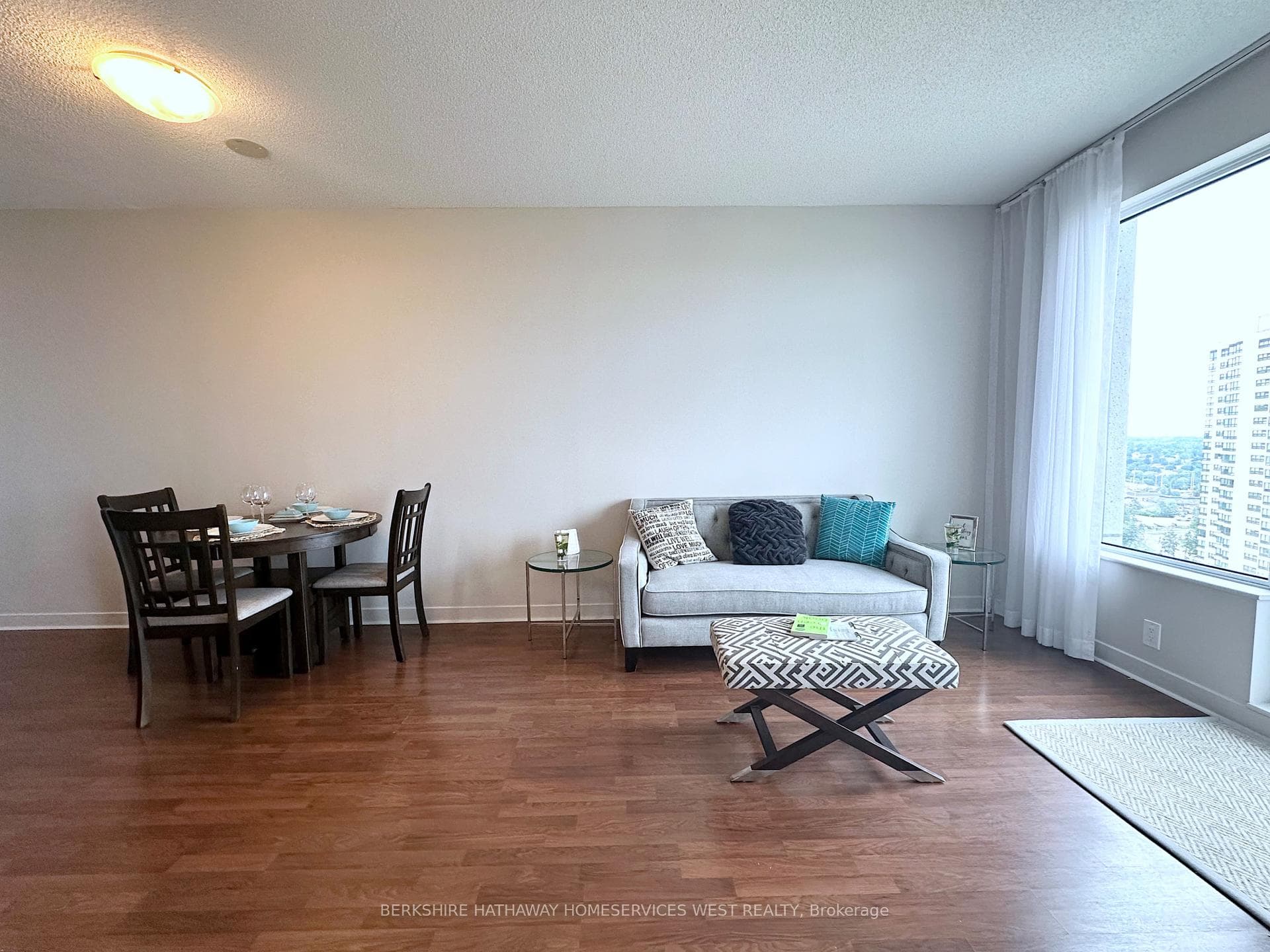 188 Clark Boulevard Unit 2110 photo 5
