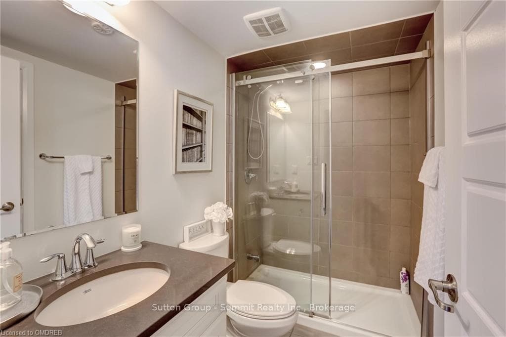 3045 GEORGE SAVAGE Avenue Unit 8 photo 23