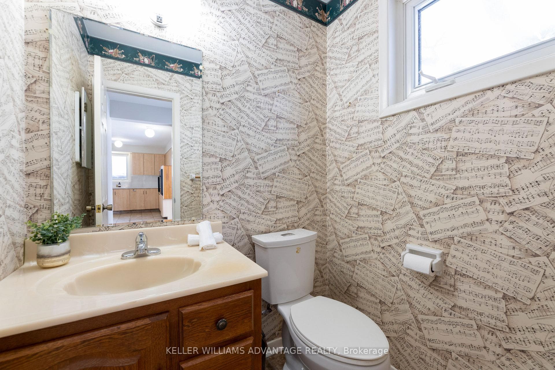 10 Griselda Crescent photo 15