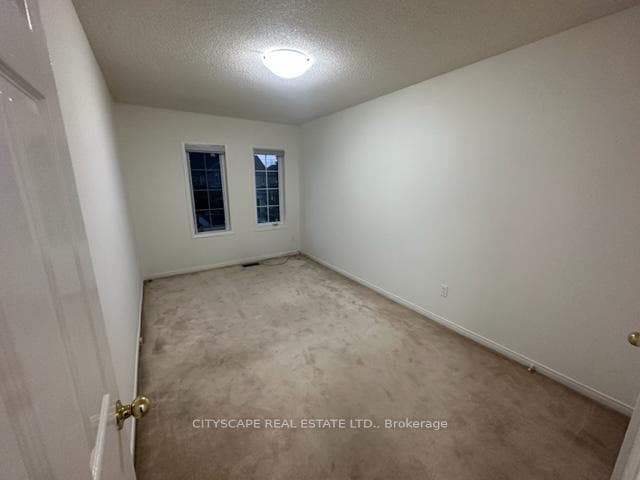 7565 Black Walnut Trail photo 21