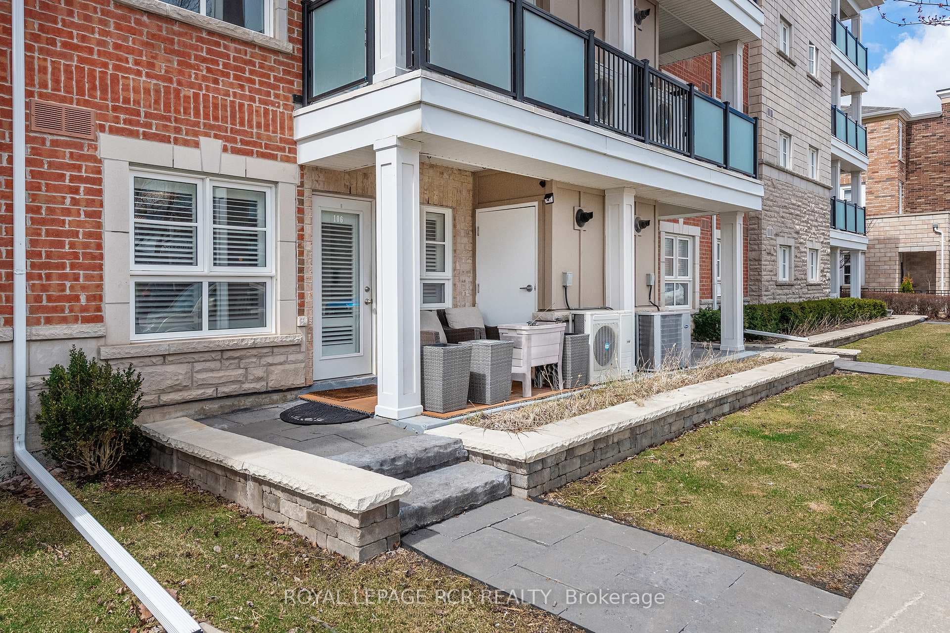 60 Baycliffe Crescent Unit 106 photo 15