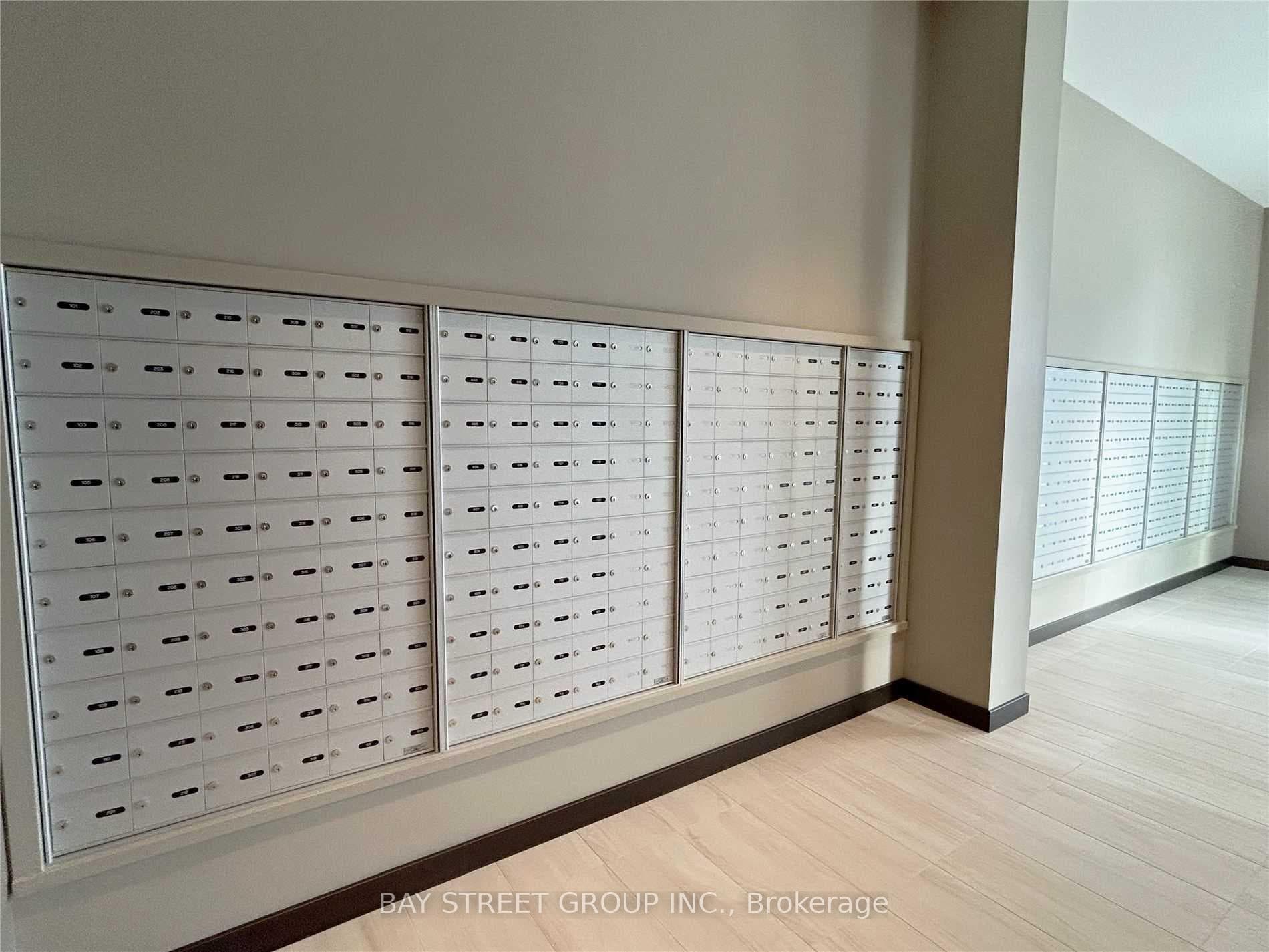 38 Honeycrisp Crescent Unit 2108 photo 4