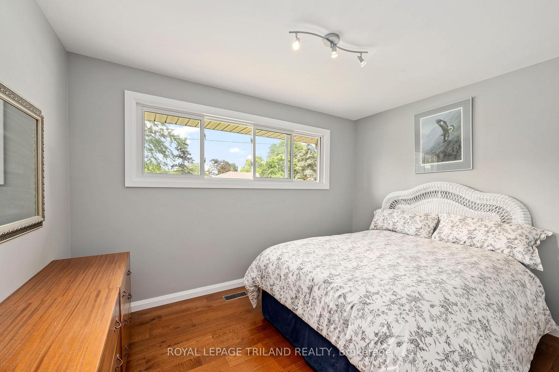 182 Tarbart Terrace photo 23