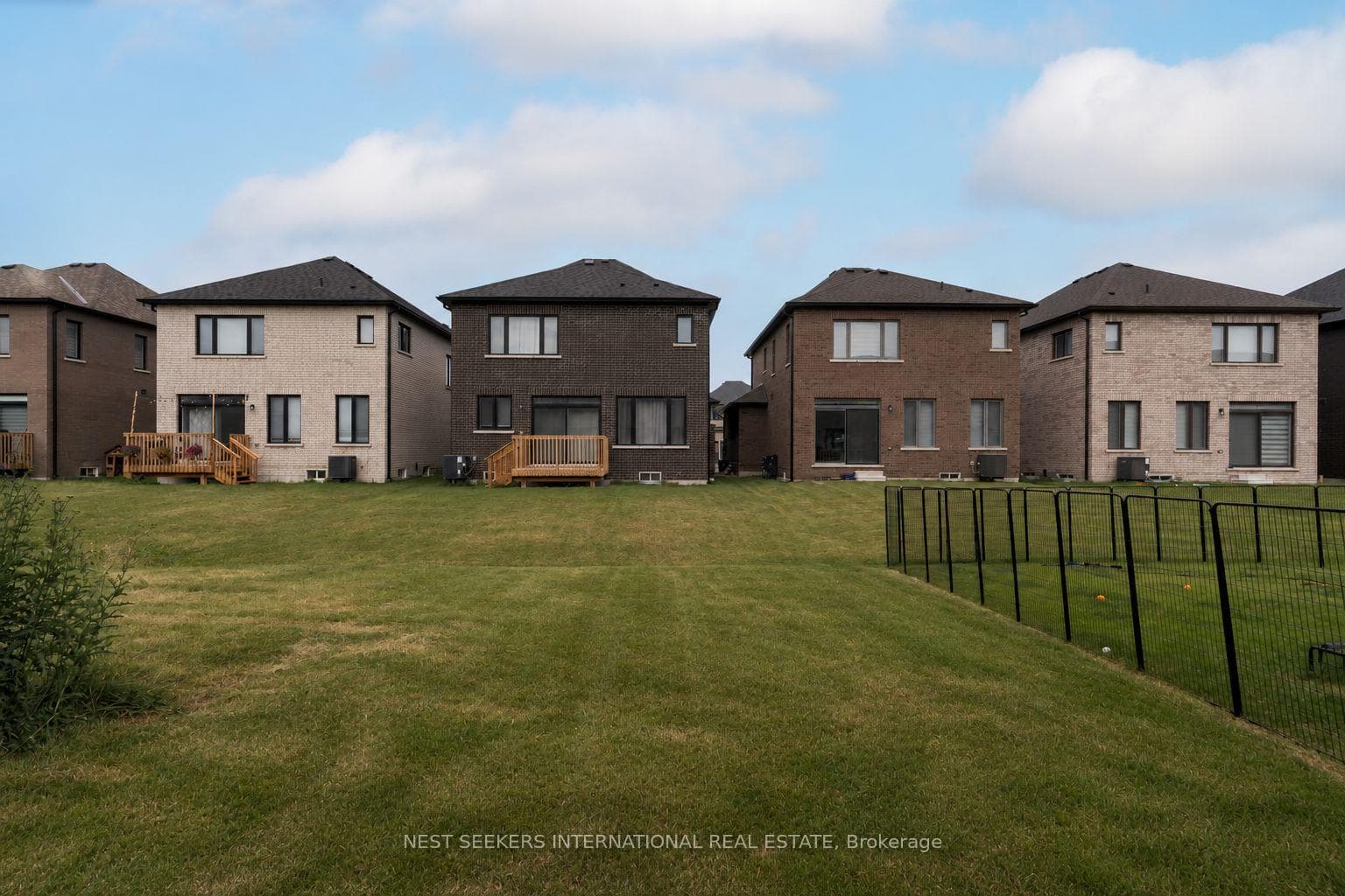103 Corley Street photo 25