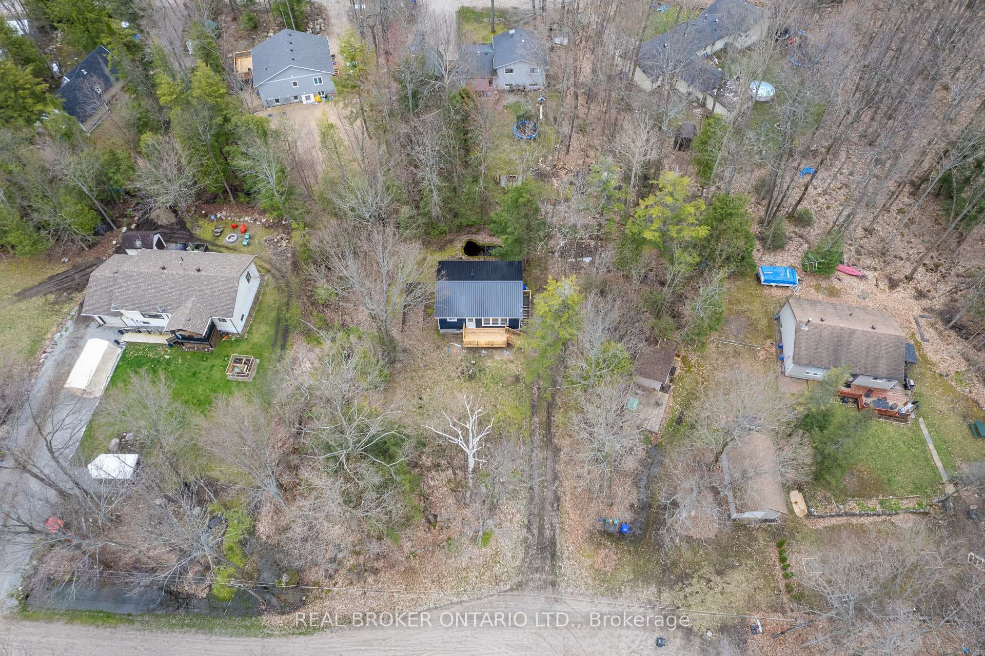17 Wigwam Trail photo 3