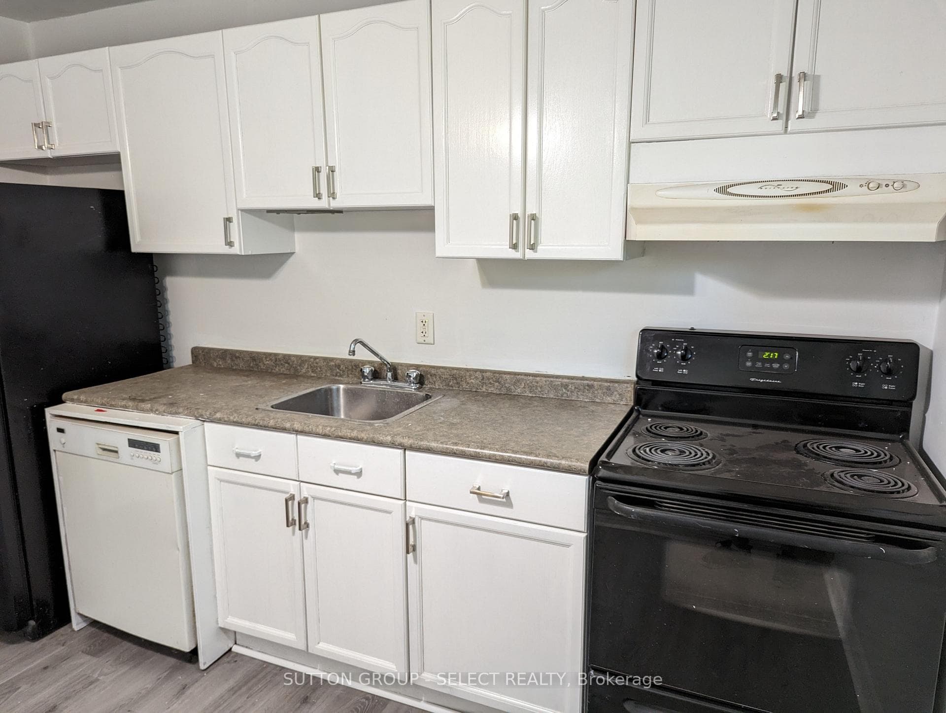 783 Sevilla Park Place photo 4