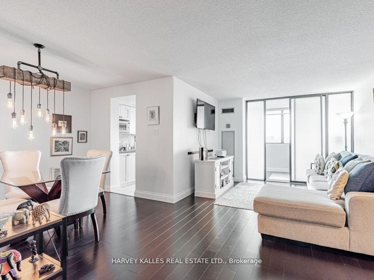 133 Torresdale Avenue Unit 1408 photo 11