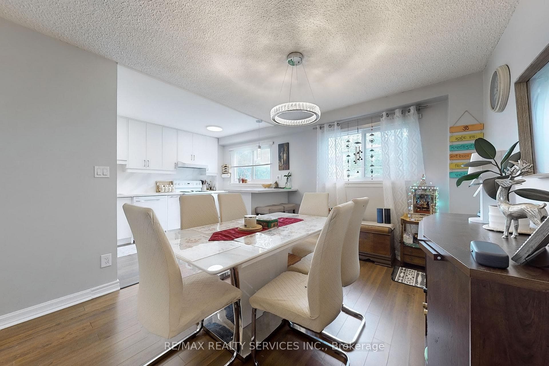 321 Blackthorn Street Unit 42 photo 8