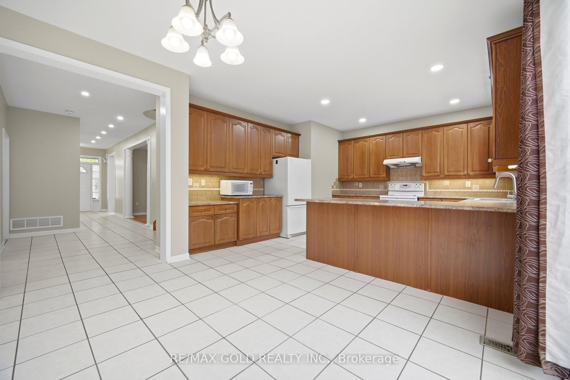 22 Cosmo Court photo 8