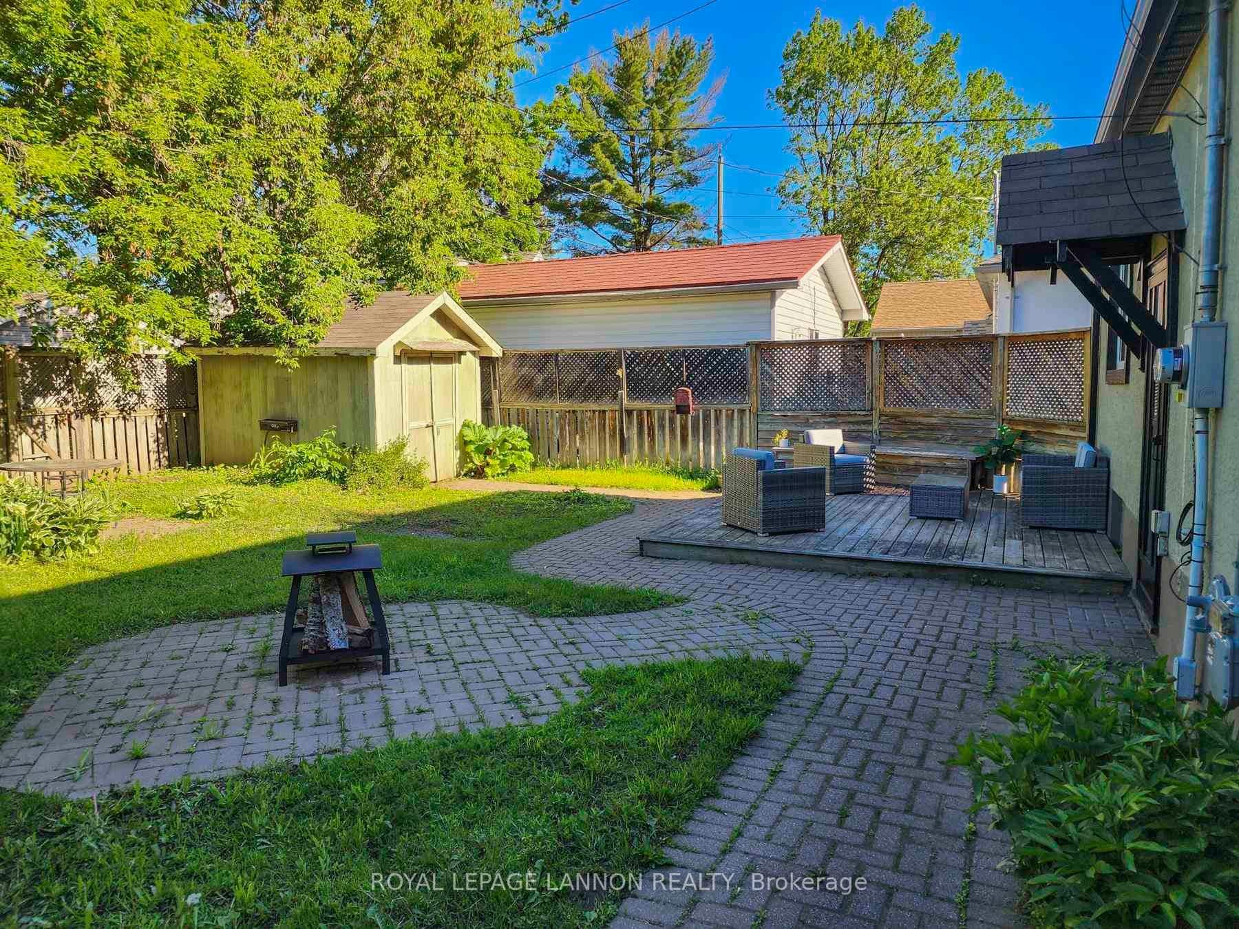 633 Hyde Park Avenue photo 4