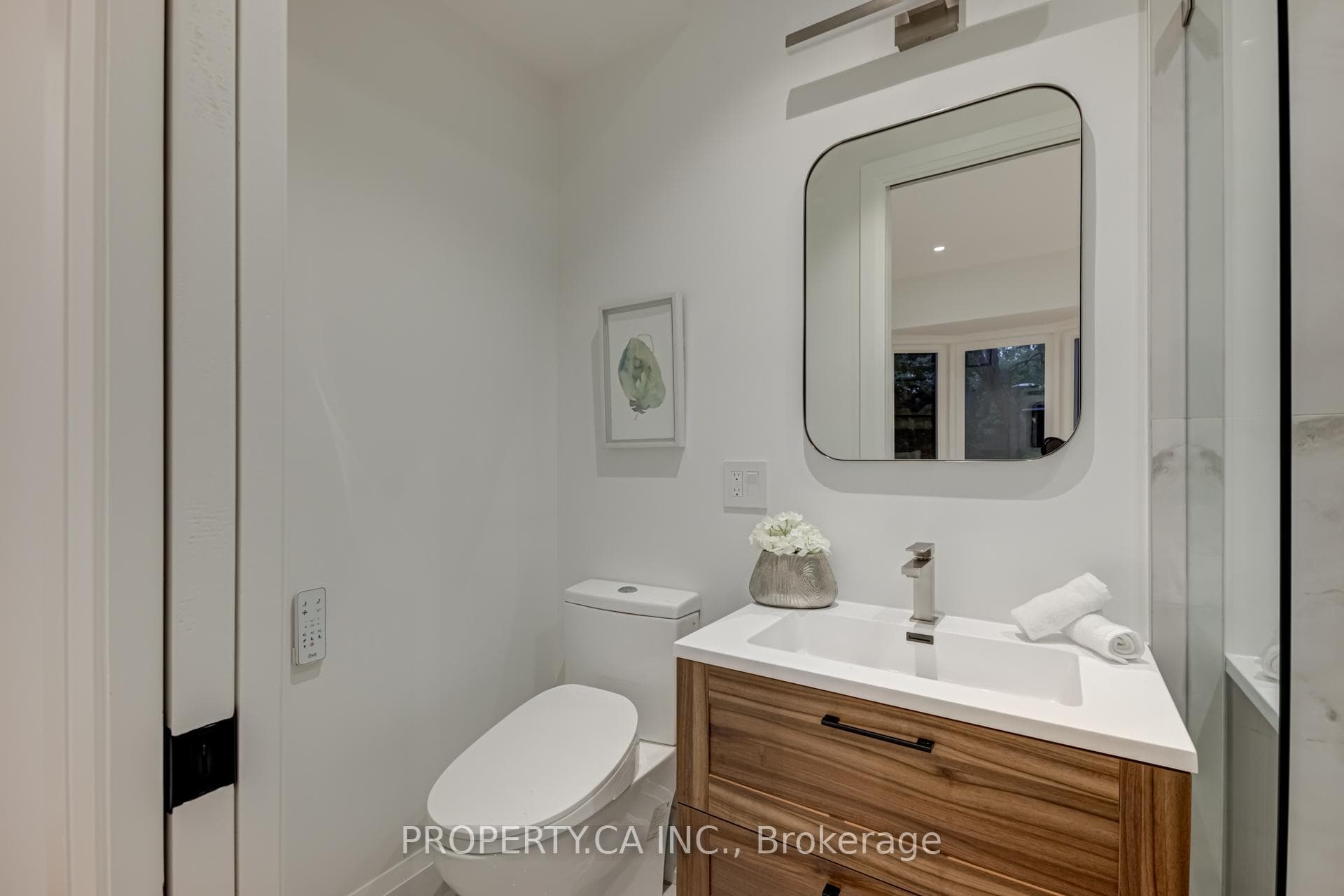8 First Avenue Unit Main photo 22