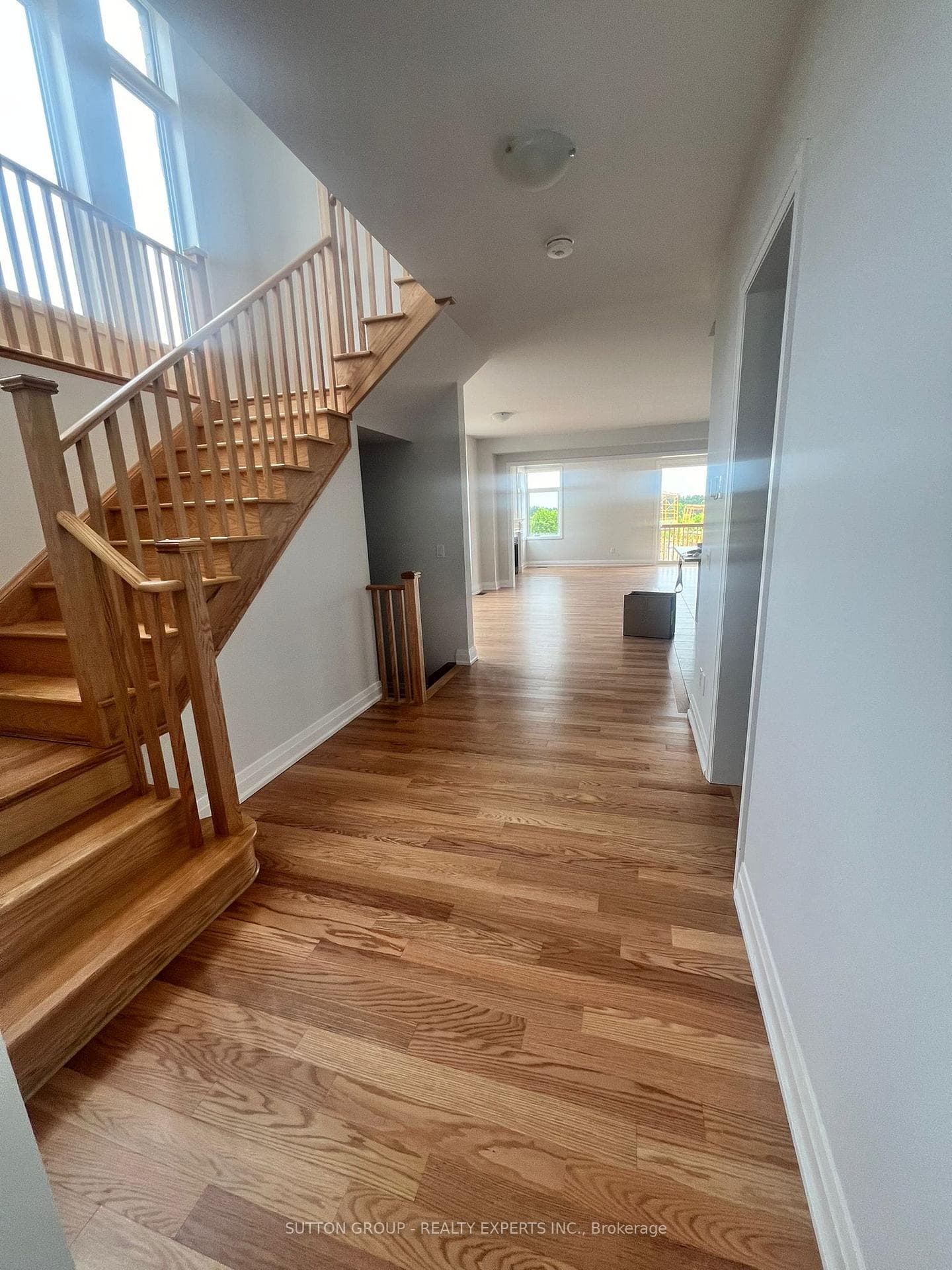 152 Cole Terrace photo 16
