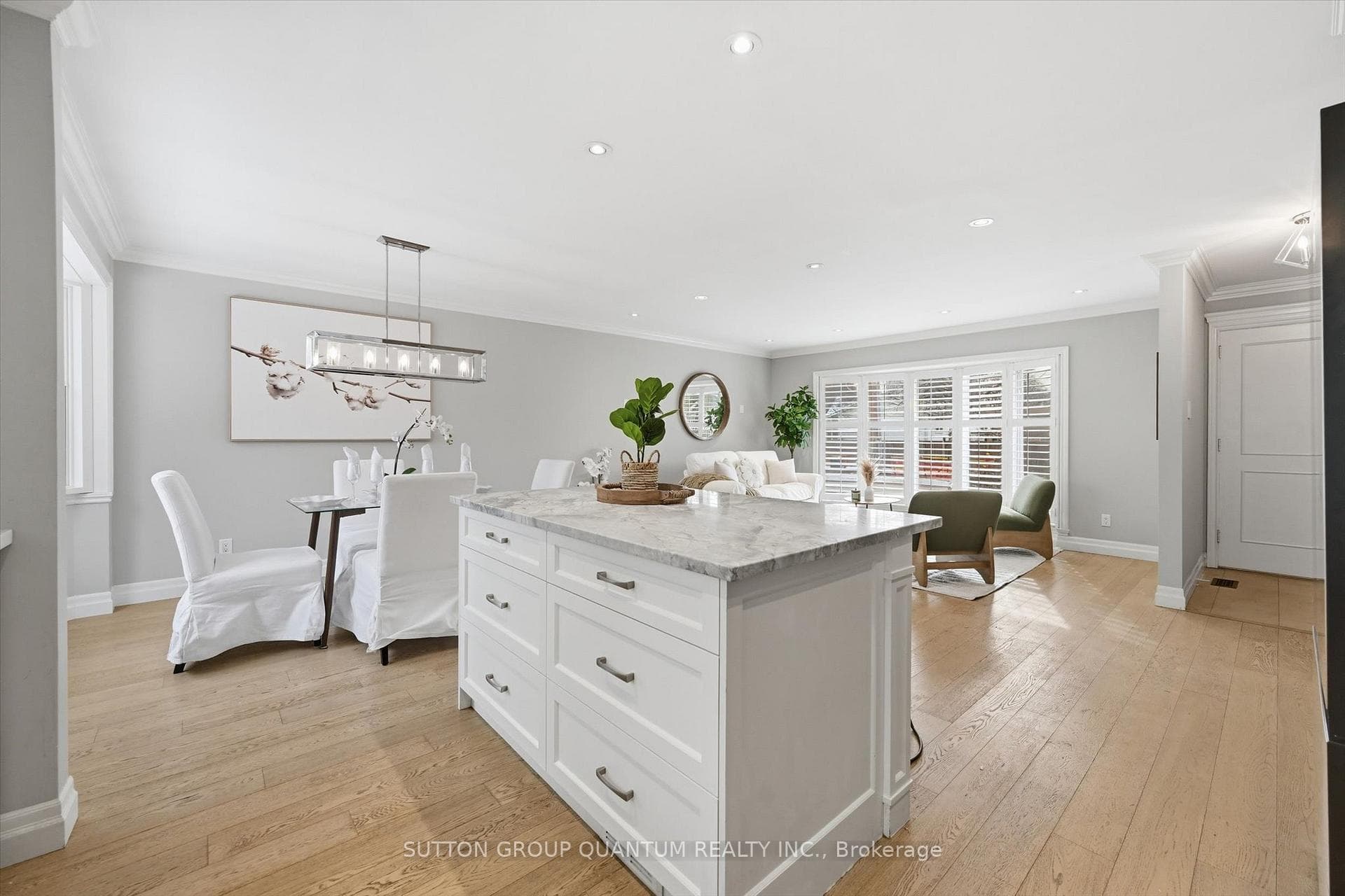 5245 Bromley Road photo 9