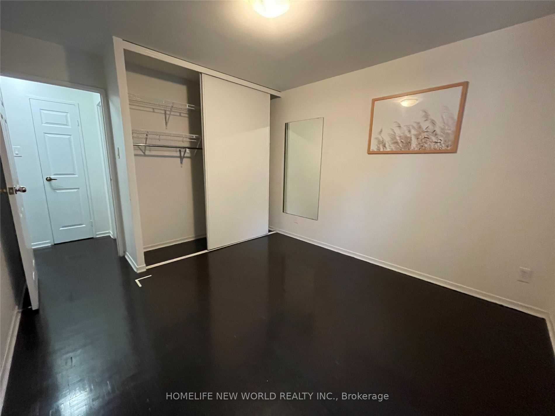 150 Beverley Street Unit 1D photo 13
