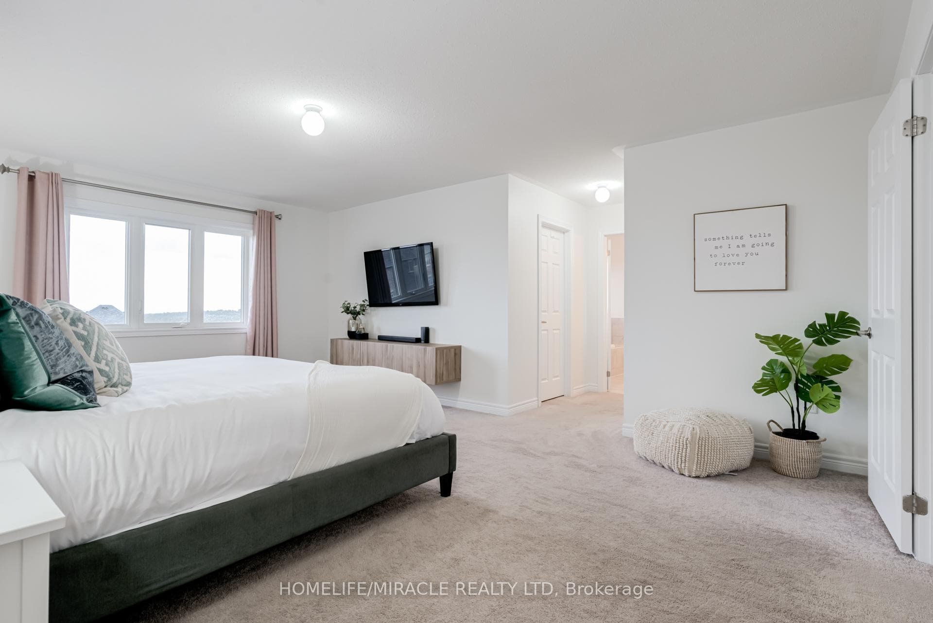 30 Atkinson Crescent photo 26
