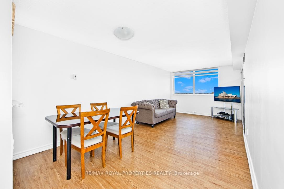 2460 Eglinton Avenue Unit LPH -11 photo 7